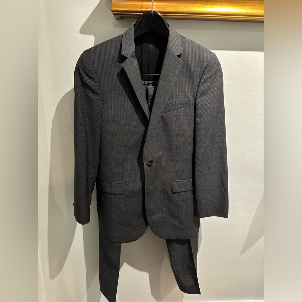 Gray striped Hugo Boss dress suit, slightly worn - 34R x 28W
